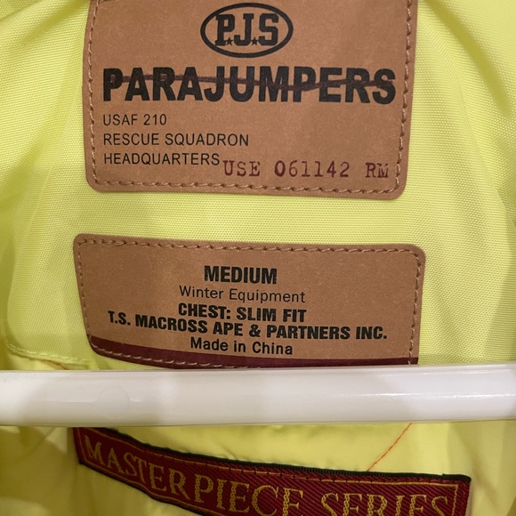Parajympers Movement Jacket - Picture 2 of 10